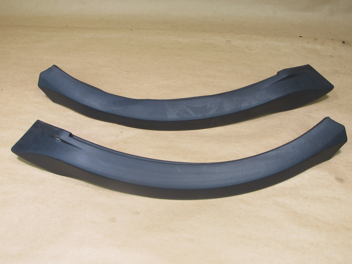 2010-2013 RANGE ROVER SPORT L320 REAR WHEEL ARCH FLARE TRIM MOLDING SET OF 2