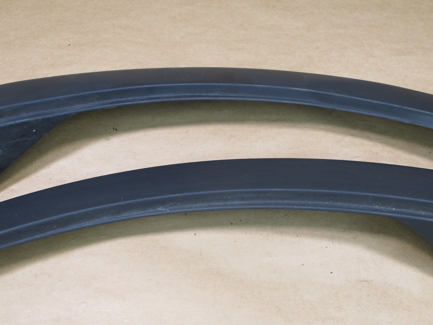 2010-2013 RANGE ROVER SPORT L320 REAR WHEEL ARCH FLARE TRIM MOLDING SET OF 2