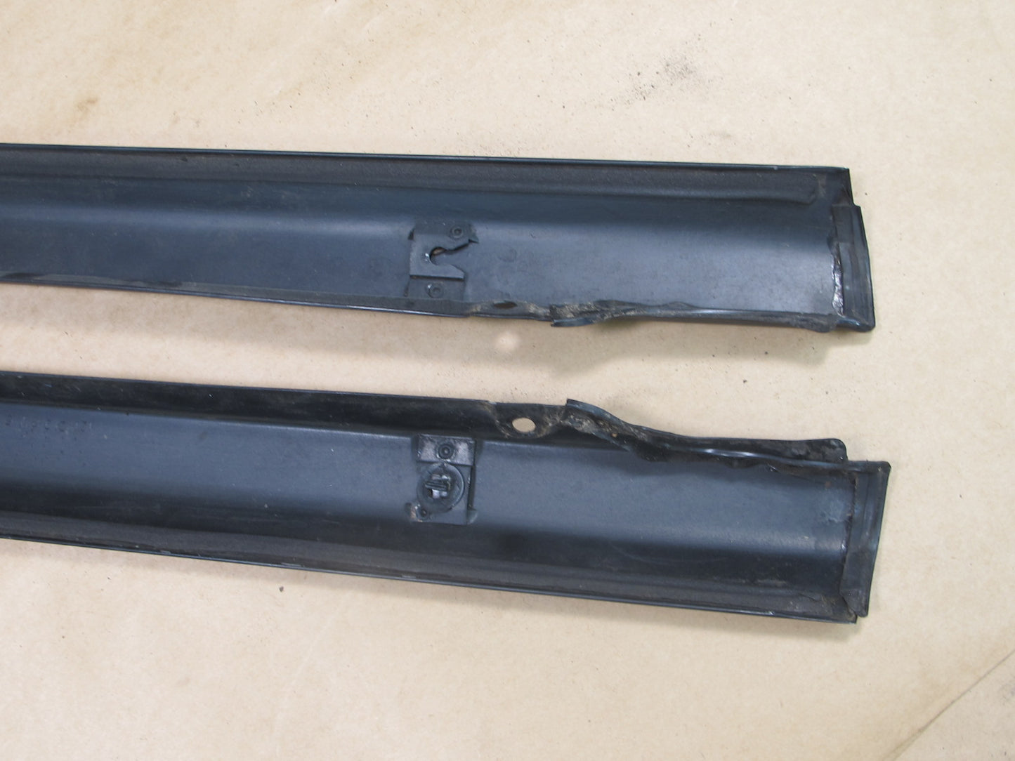 87-89 MITSUBISHI STARION CONQUEST REAR LEFT RIGHT EXTERIOR HATCH TRIM SET OEM