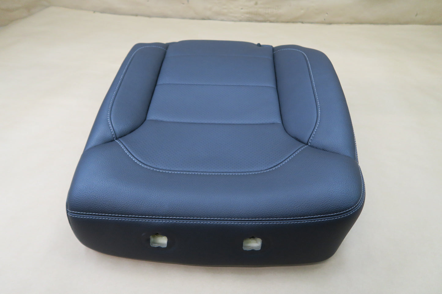 13-15 MERCEDES W166 ML-CLASS REAR RIGHT 2ND ROW UPPER SEAT CUSHION BLACK OEM