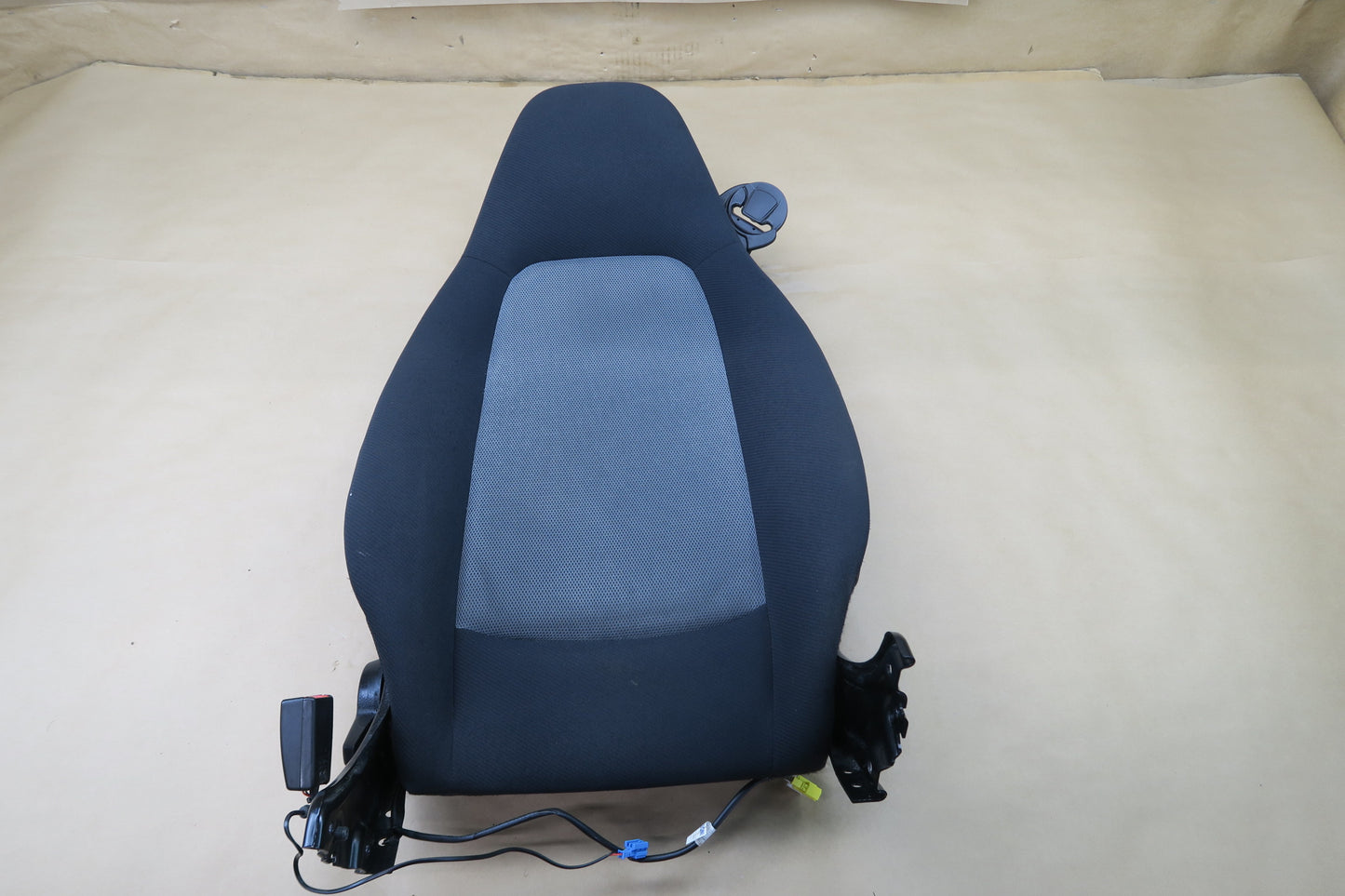 08-15 SMART FORTWO W451 FRONT LEFT SEAT UPPER BACKREST CLOTH CUSHION OEM