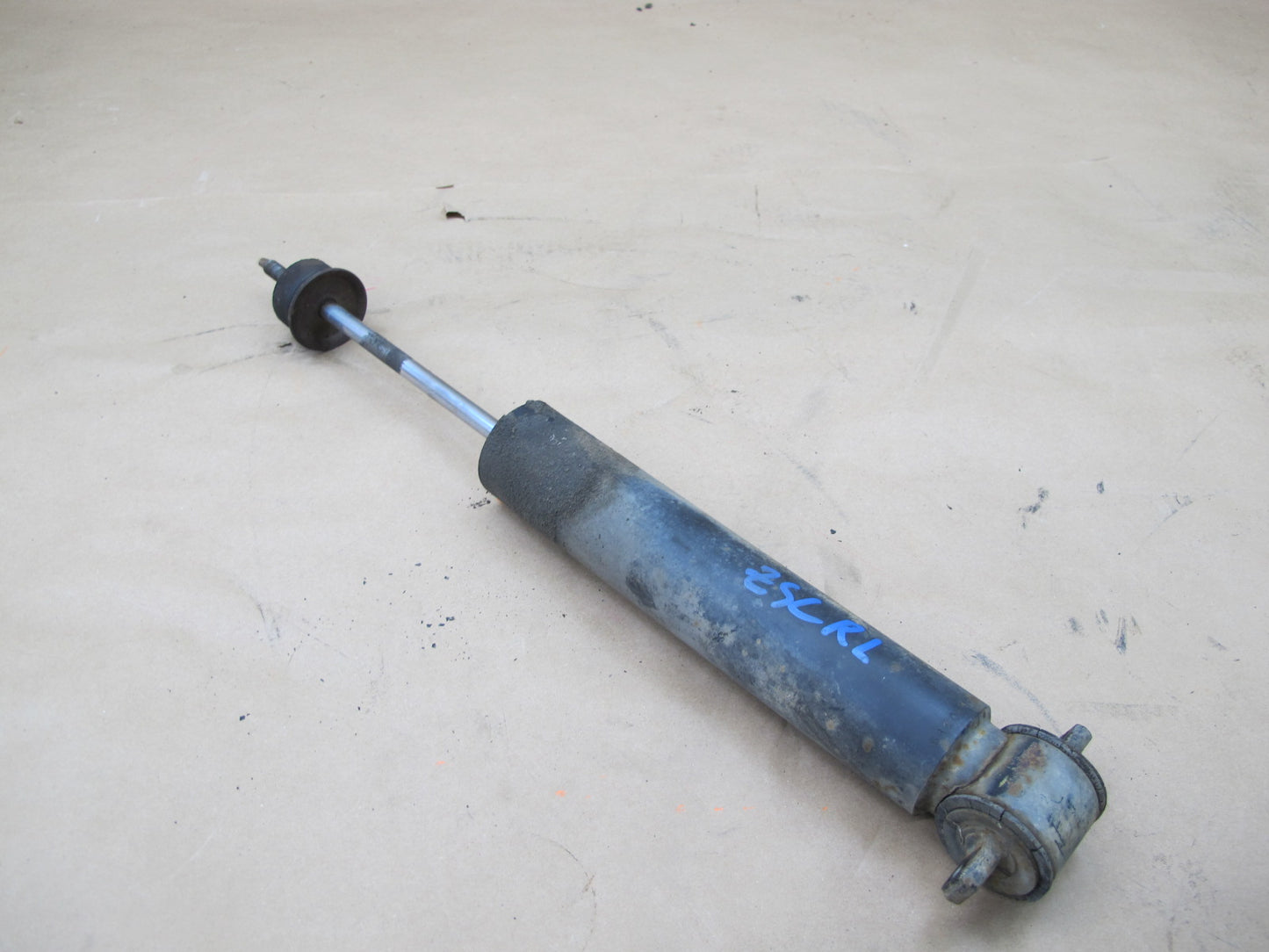 73-85 MERCEDES R107 SET OF 2 REAR LEFT & RIGHT STRUT SHOCK ABSORBER OEM