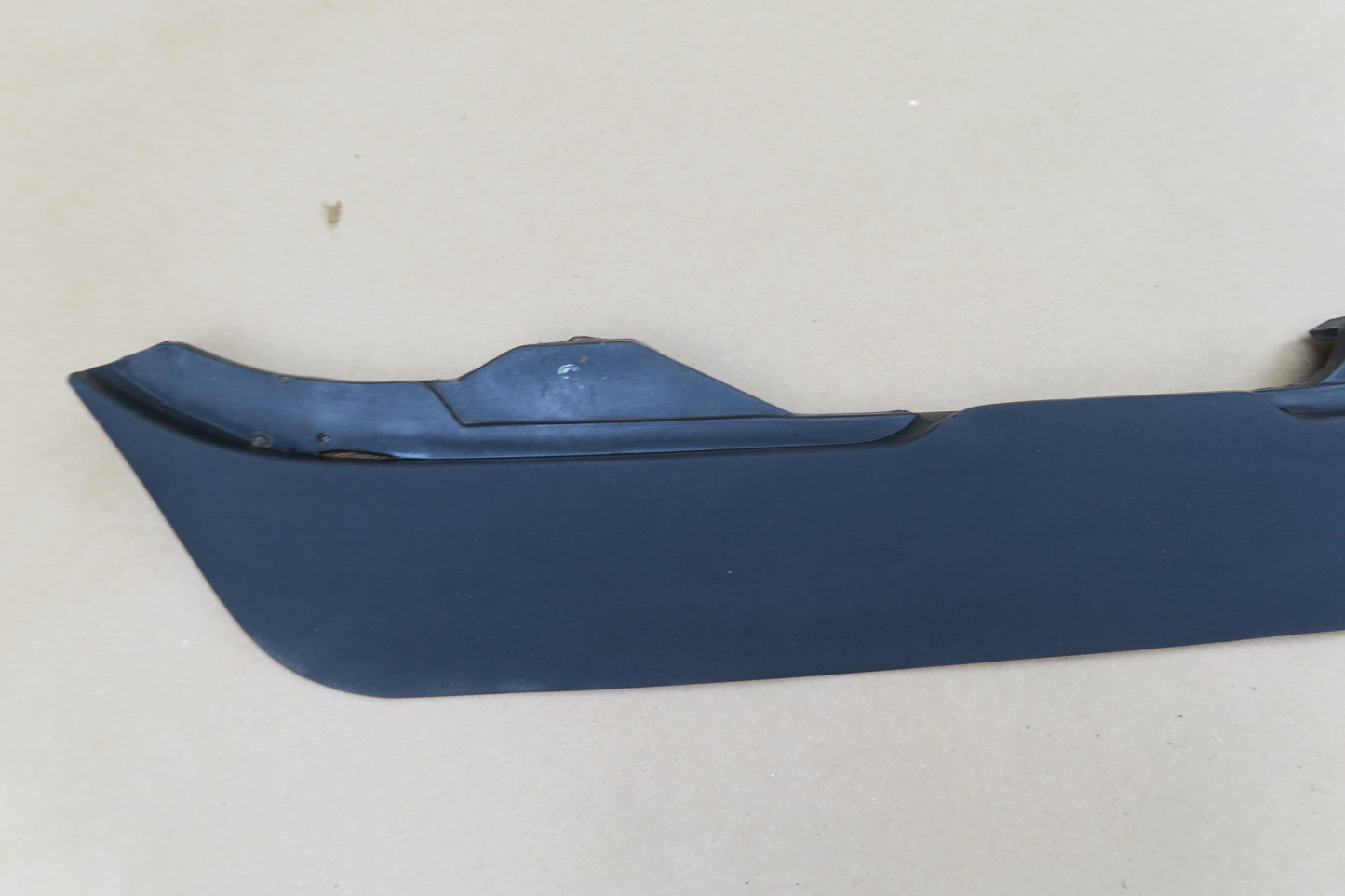 73-85 MERCEDES R107 FRONT BUMPER FILLER COVER 1078800744 OEM