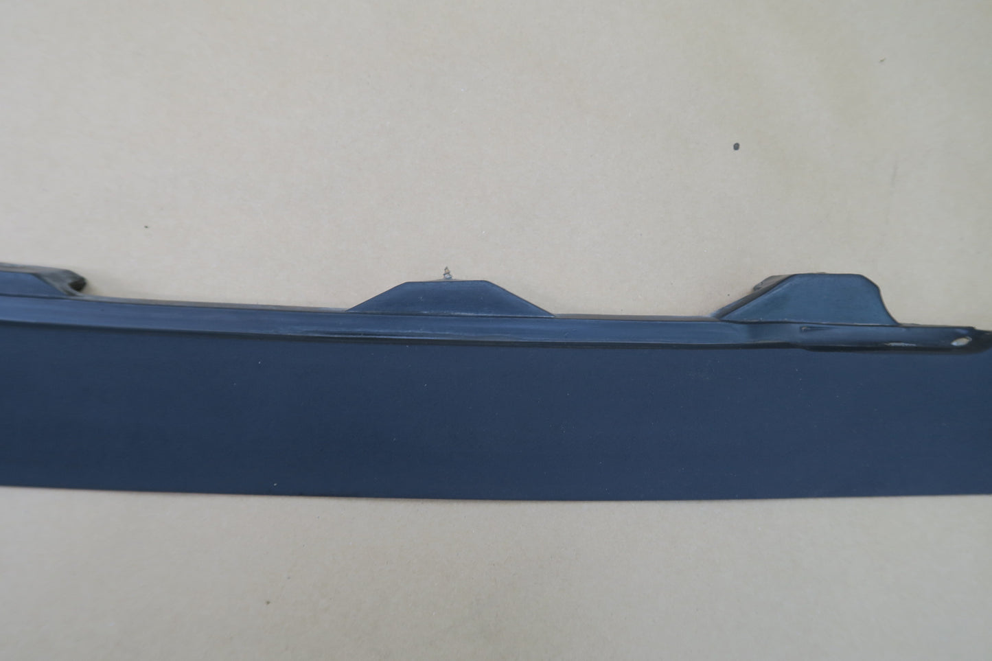 73-85 MERCEDES R107 FRONT BUMPER FILLER COVER 1078800744 OEM