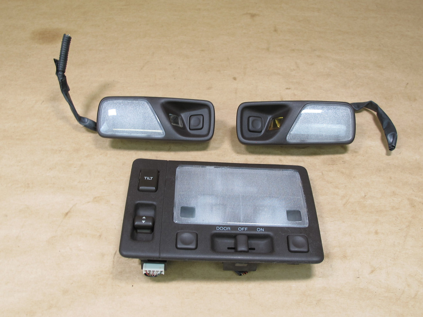 90-94 LEXUS UCF10 LS400 SET OF 3 OVERHEAD CONSOLE INTERIOR LIGHT LAMP OEM