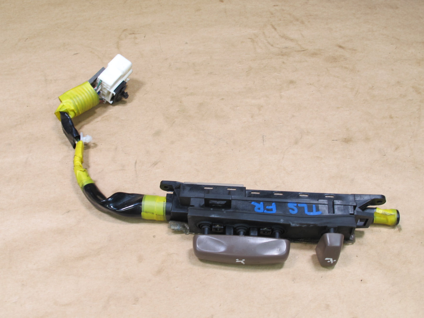 90-94 LEXUS UCF10 LS400 FRONT RIGHT SEAT TRIM PANEL ADJUST SWITCH SET OEM