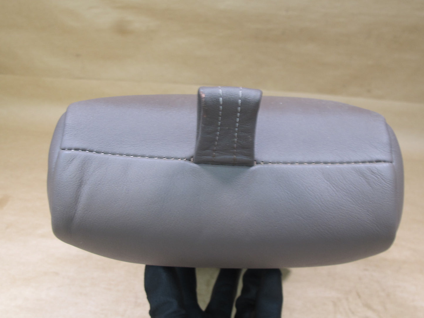 90-94 LEXUS UCF10 LS400 REAR SEAT LEATHER ARMREST OEM