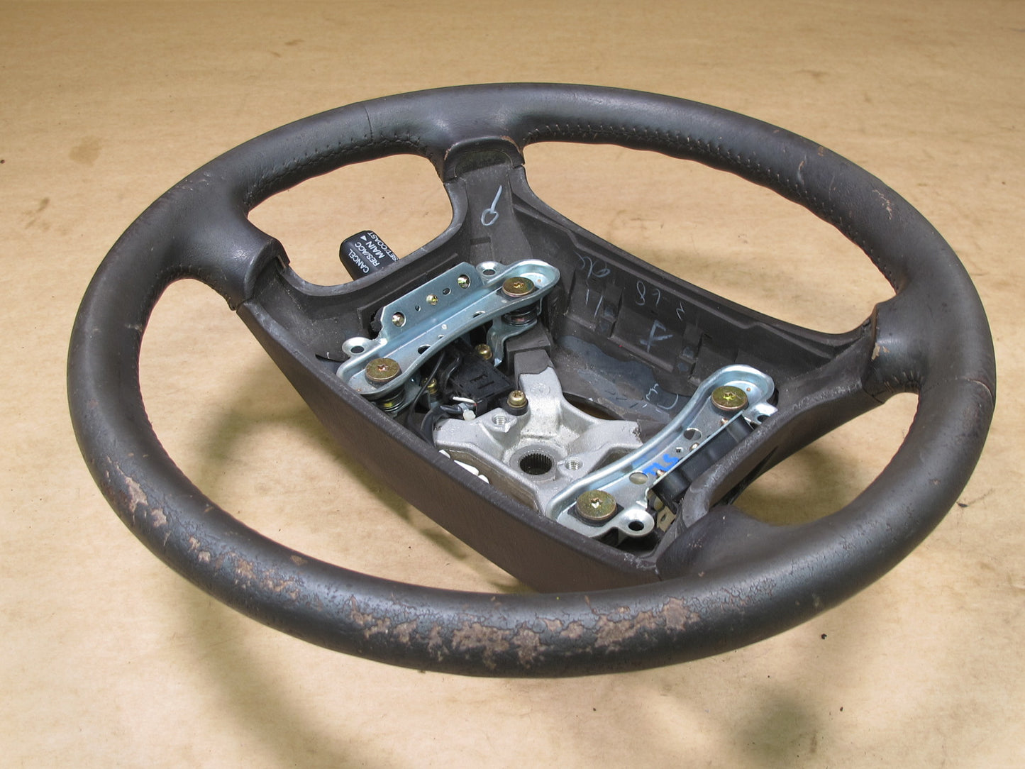 90-94 LEXUS UCF10 LS400 LEATHER STEERING W CRUISE SWITCH OEM