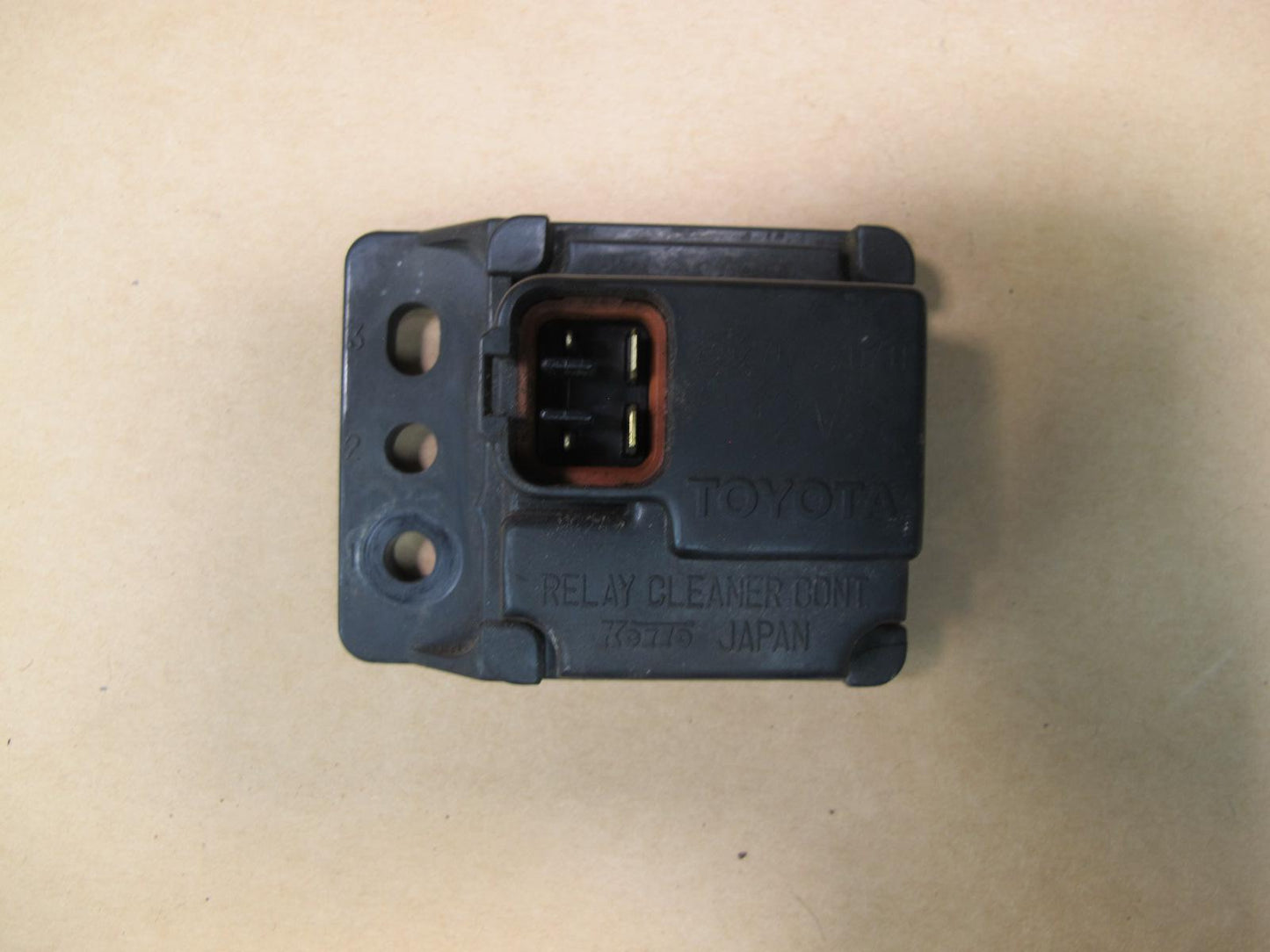 86-92 TOYOTA SUPRA MK3 HEADLIGHT LEANER RELAY MODULE 85278-22070 OEM