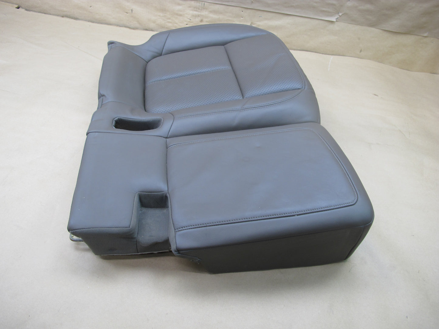 2011-2018 PORSCHE CAYENNE 958 REAR SEAT LEFT LOWER LEATHER CUSHION