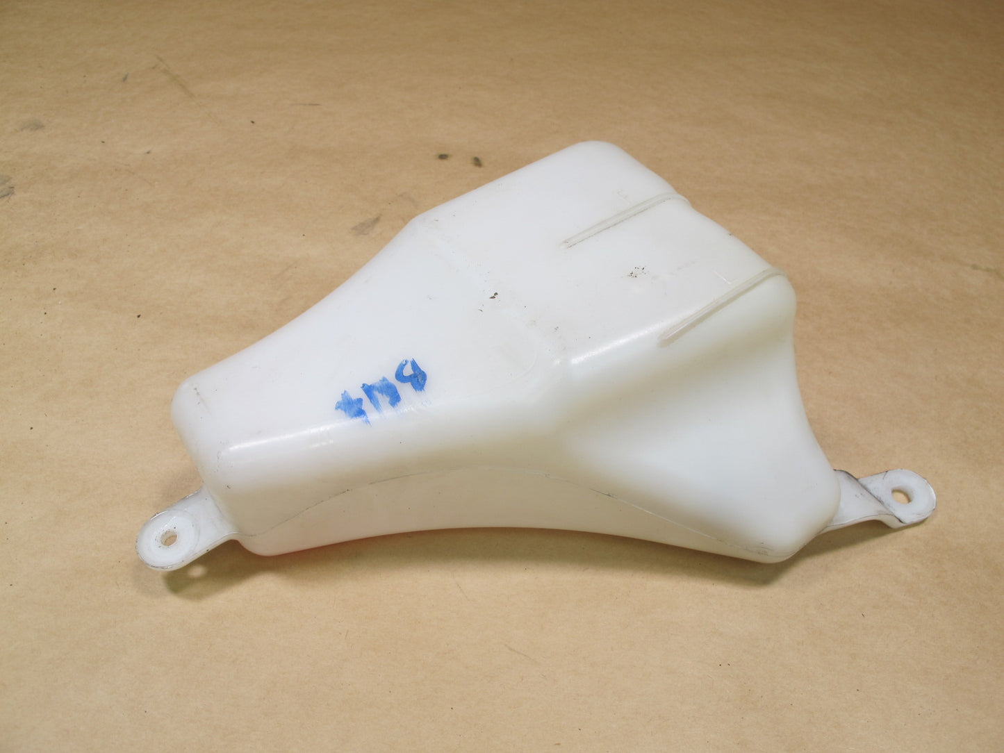 2003-2009 LEXUS UZJ120L GX470 ENGINE COOLANT EPXANSION OVERFLOW RESERVOIR TANK