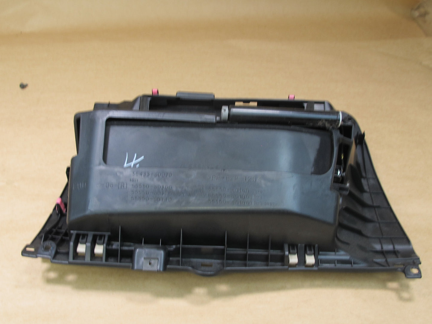 2003-2009 LEXUS UZJ120L GX470 DASH GLOVE BOX COMPARTMENT STORAGE