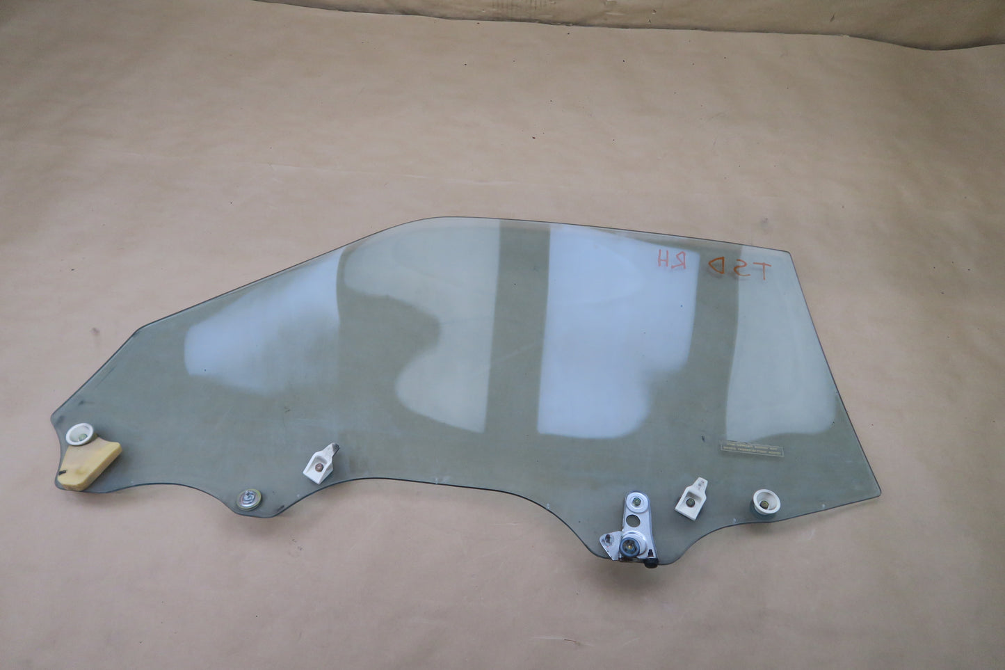 86-92 TOYOTA SUPRA MK3 RIGHT PASSENGER DOOR GLASS WINDOW OEM