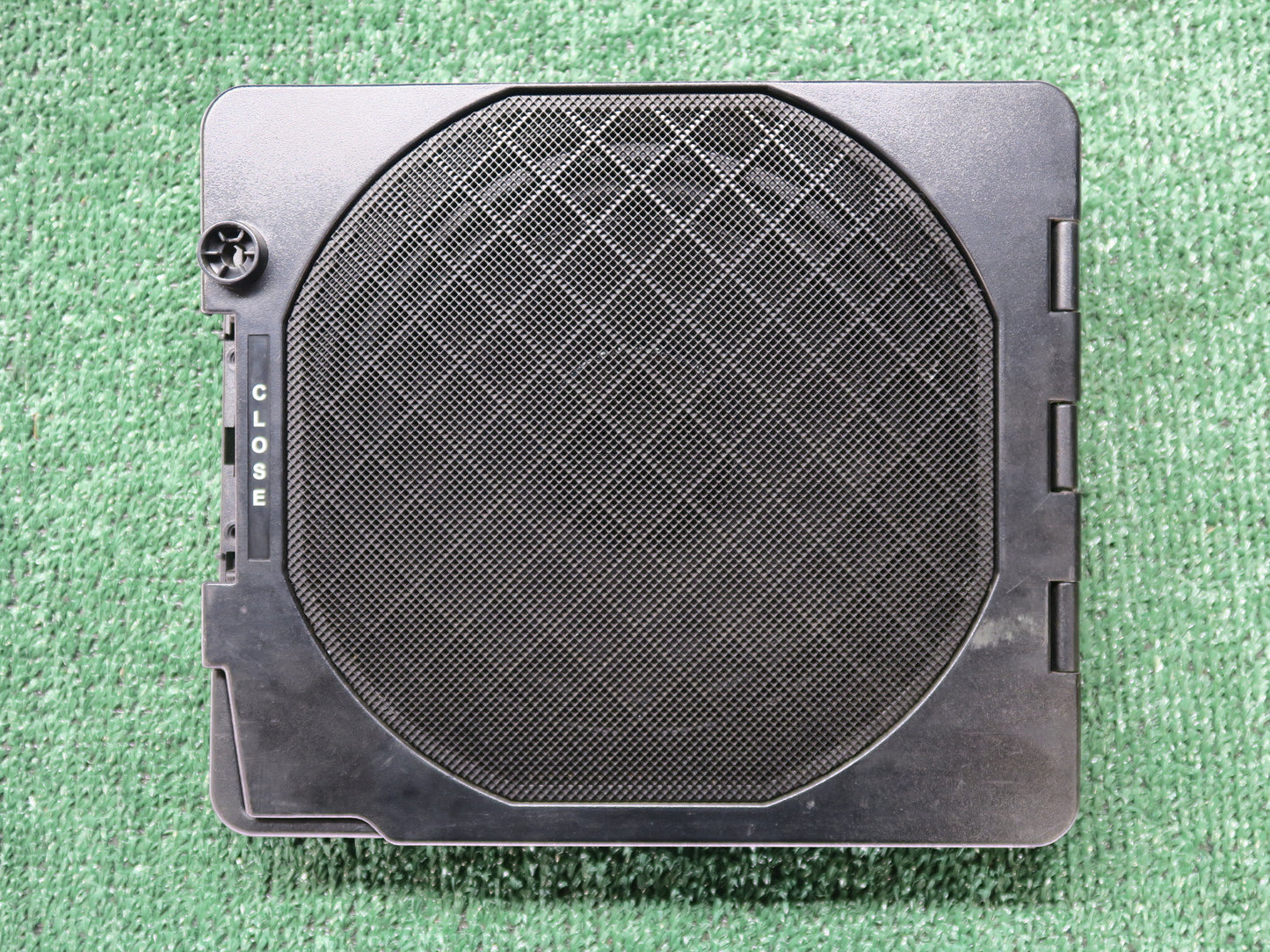 2001-2006 BMW 330Ci Convertible E46 HARMAN KARDON  Hi-Fi Subwoofer Speaker OEM