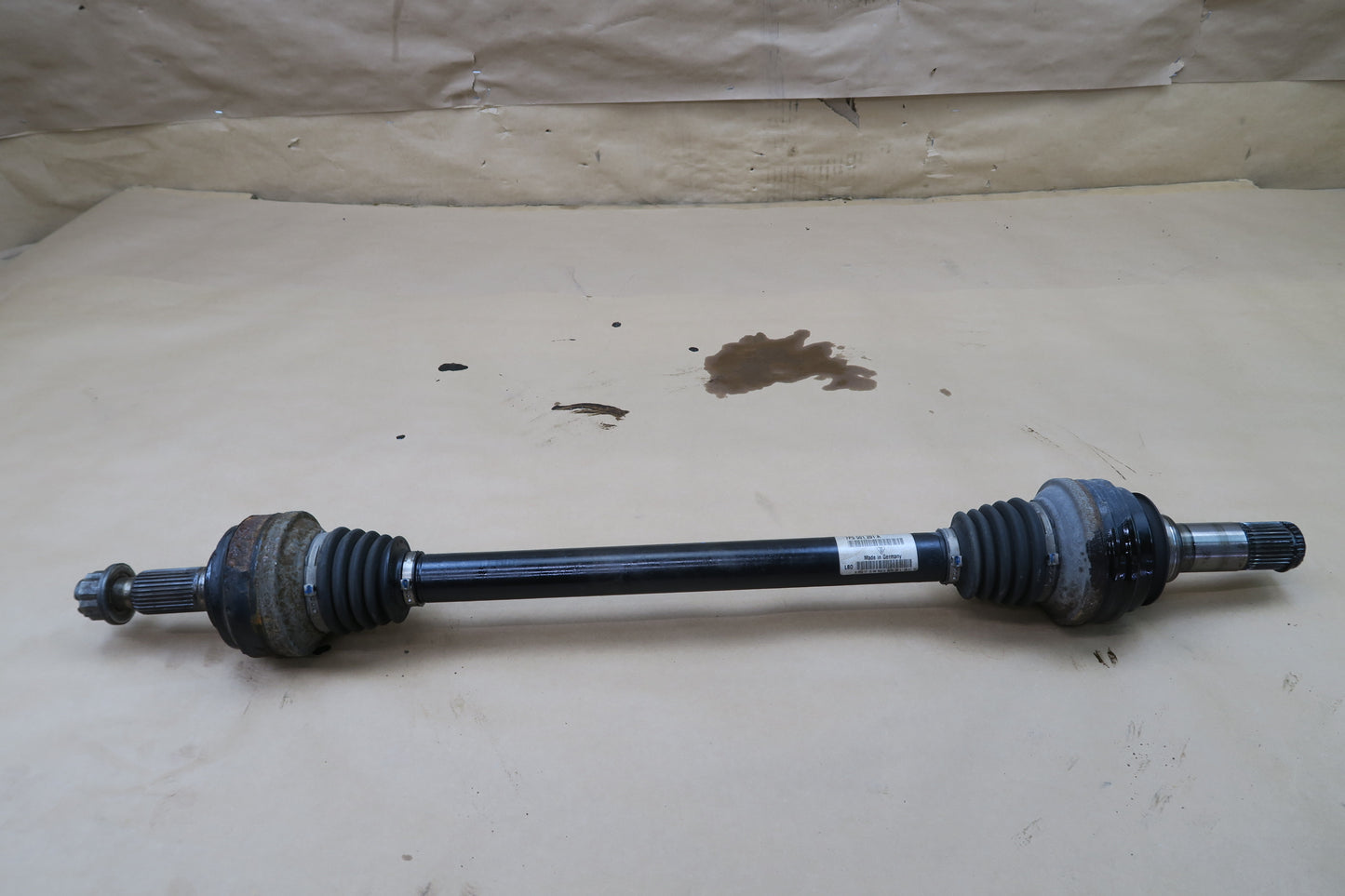 2011-2014 PORSCHE CAYENNE 958 4.8L TURBO REAR LEFT SUSPENSION AXLE SHAFT