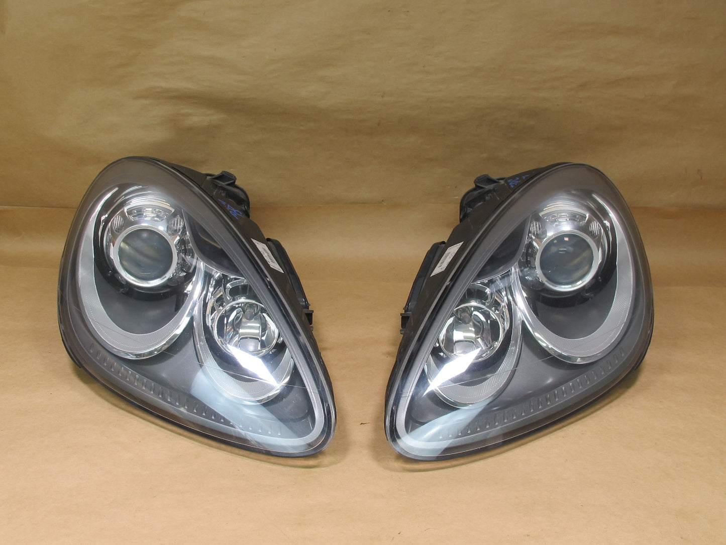 2011-2014 PORSCHE CAYENNE 958 FRONT XENON HEADLIGHT LAMP W BALLAST SET OF 2