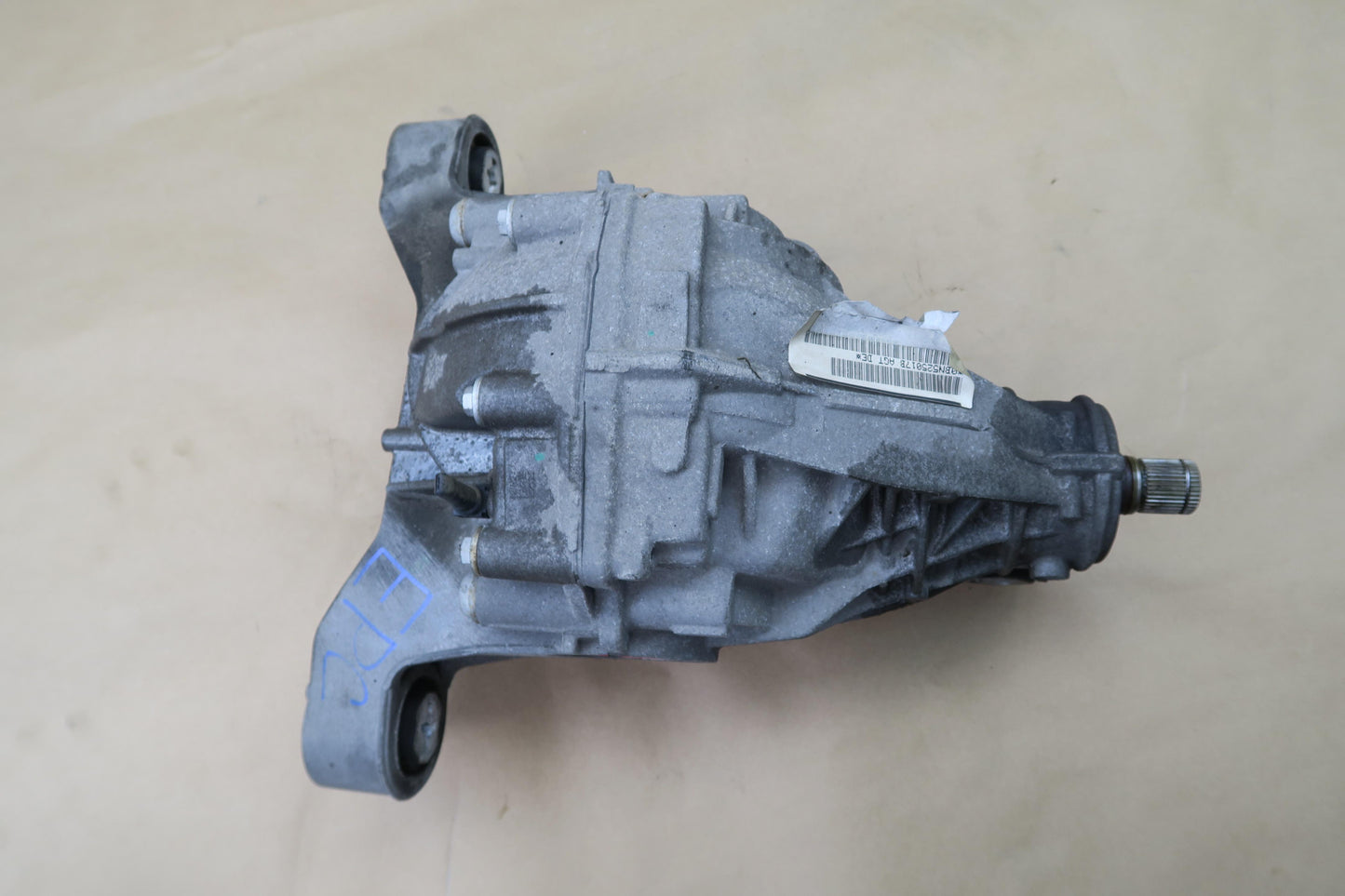 2011-2018 PORSCHE CAYENNE 958 4.8L TURBO FRONT DIFFERENTIAL CARRIER 0BN525017B