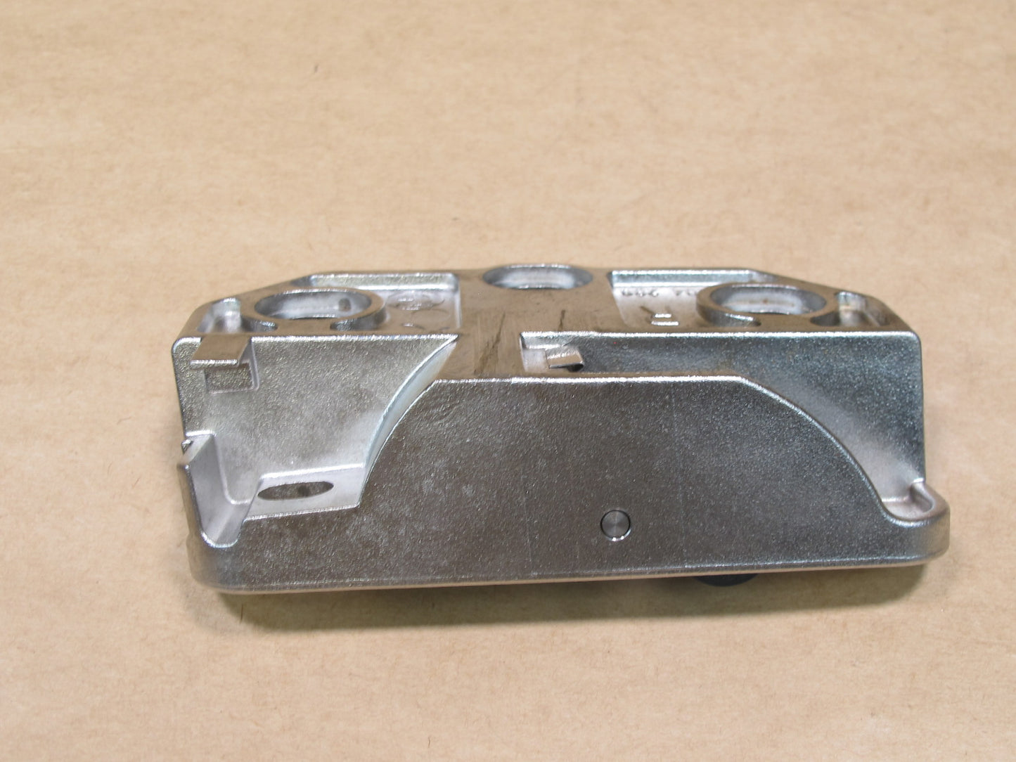 01-06 BMW E46 CONVERTIBLE SET OF 2 FRONT RIGHT & LEFT VSOFT TOP BASE PLATE OEM