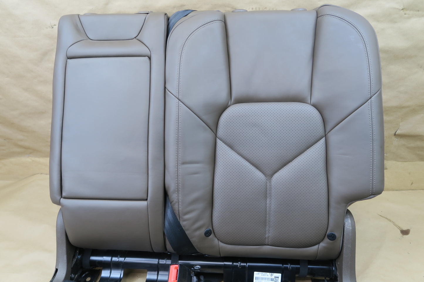 2011-2018 PORSCHE CAYENNE 958 REAR LEFT SEAT UPPER BACKREST LEATHER CUSHION