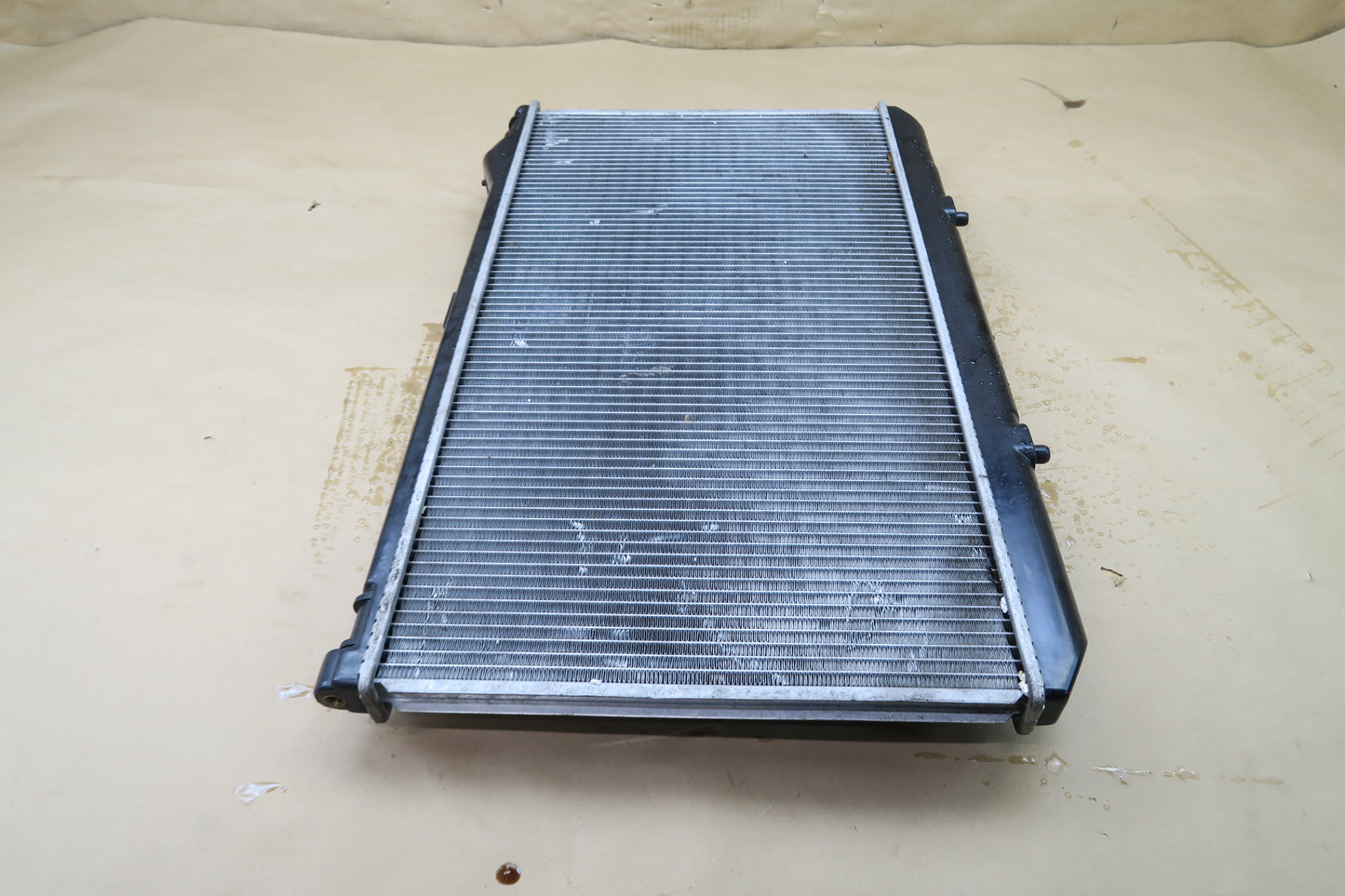 90-94 LEXUS UCF10 LS400 ENGINE COOLING RADIATOR OEM