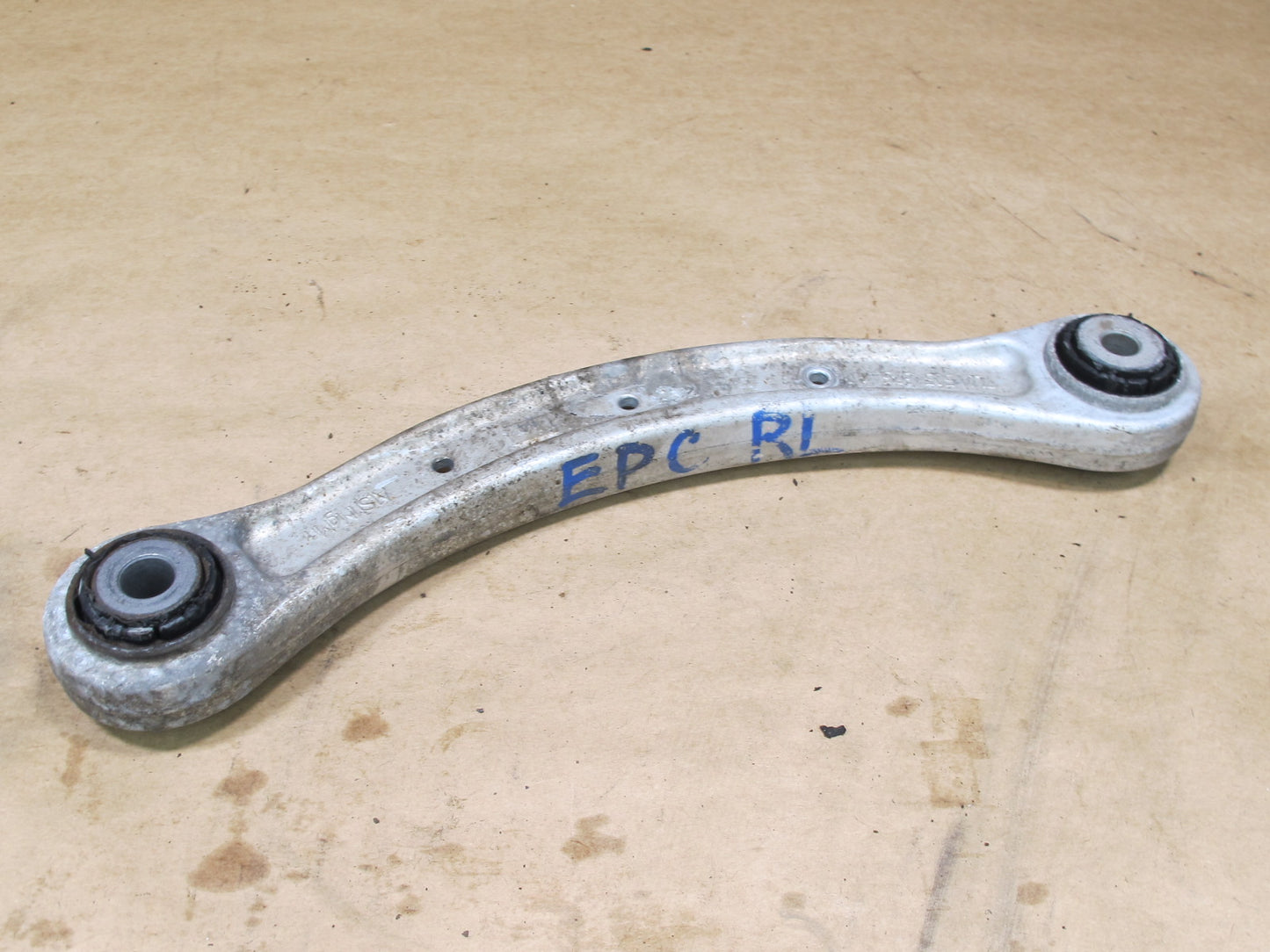 2011-2018 PORSCHE CAYENNE 958 REAR LEFT OR RIGHT UPPER CONTROL ARM 7L0505375A