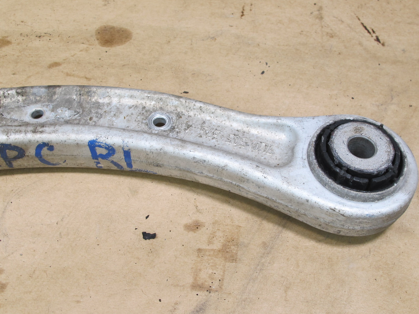 2011-2018 PORSCHE CAYENNE 958 REAR LEFT OR RIGHT UPPER CONTROL ARM 7L0505375A