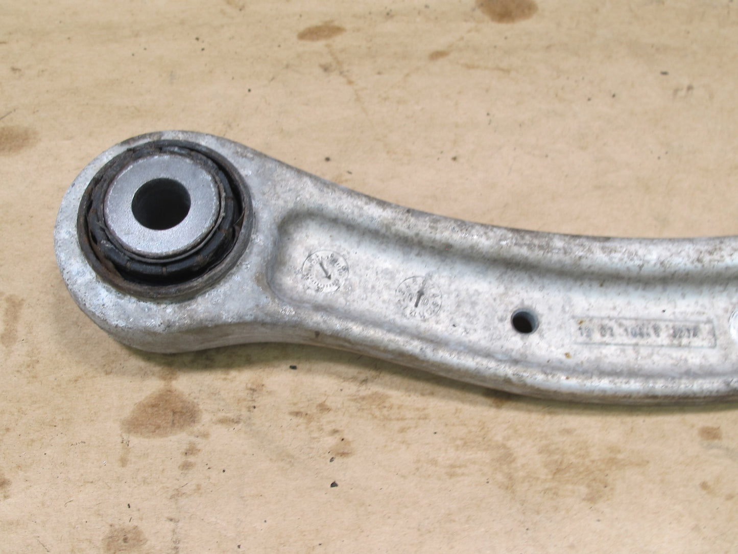 2011-2018 PORSCHE CAYENNE 958 REAR LEFT OR RIGHT UPPER CONTROL ARM 7L0505375A