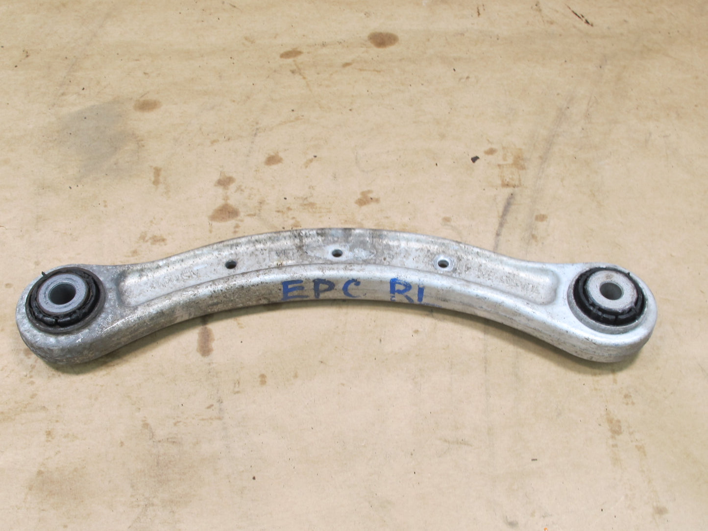 2011-2018 PORSCHE CAYENNE 958 REAR LEFT OR RIGHT UPPER CONTROL ARM 7L0505375A