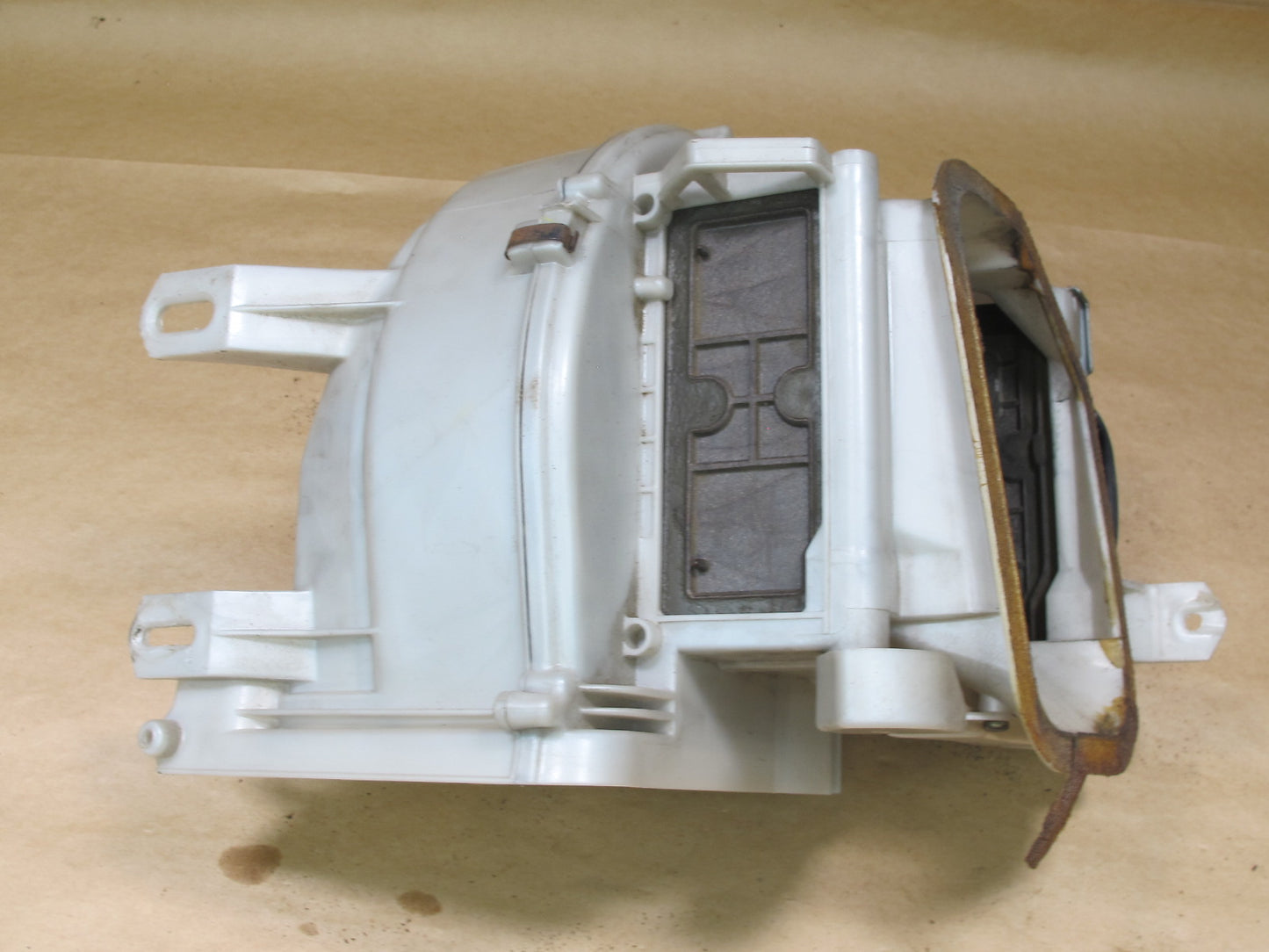 86-92 TOYOTA SUPRA MK3 HVAC HEATER BLOWER FAN & HOUSING ASSEMBLY OEM