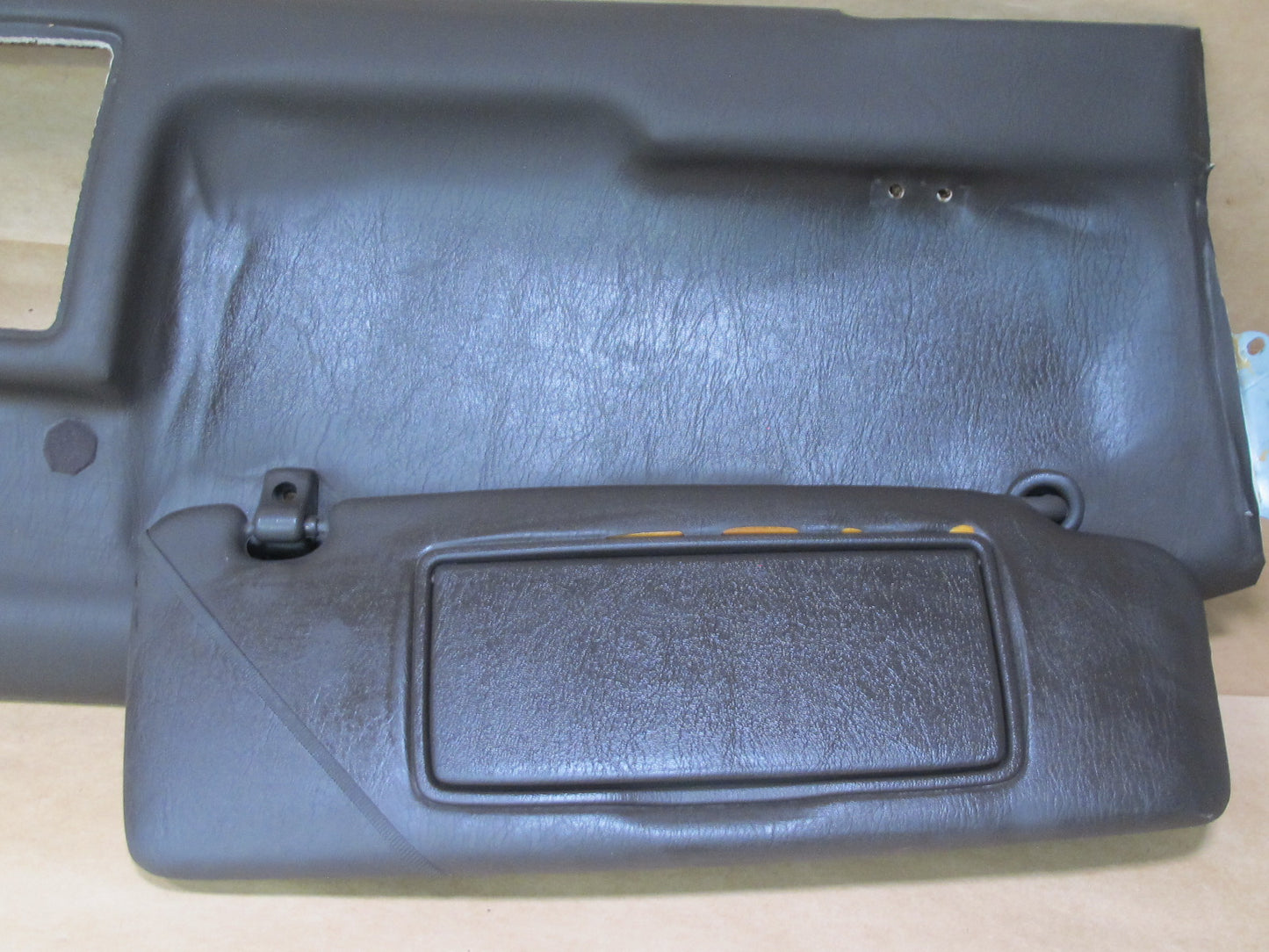 90-94 LEXUS UCF10 LS400 FRONT UPPER ROOF HEADLINER TRIM PANEL W SUN VISOR OEM