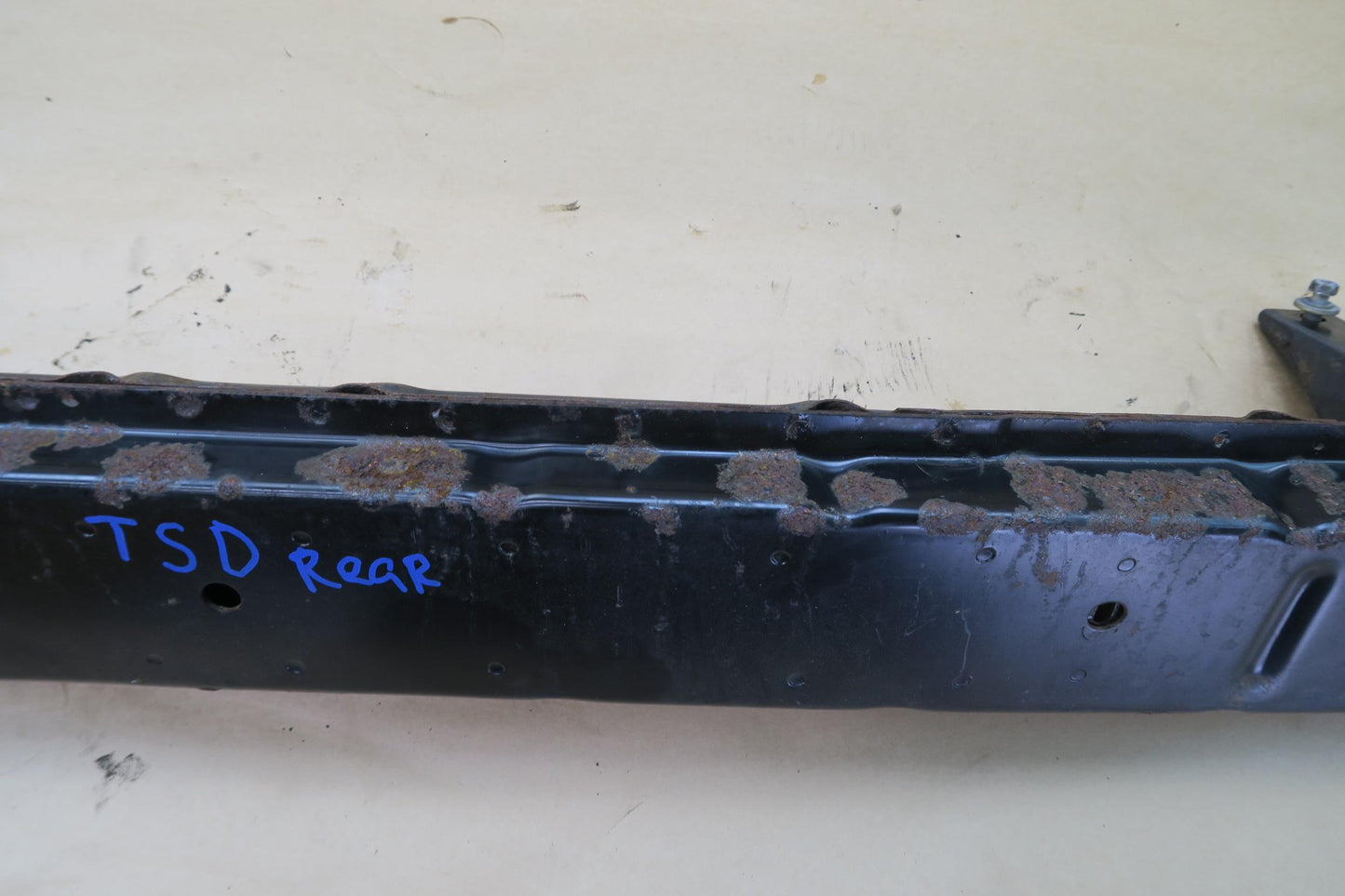 86-92 TOYOTA SUPRA MK3 REAR BUMPER REINFORCEMENT IMPACT BAR OEM