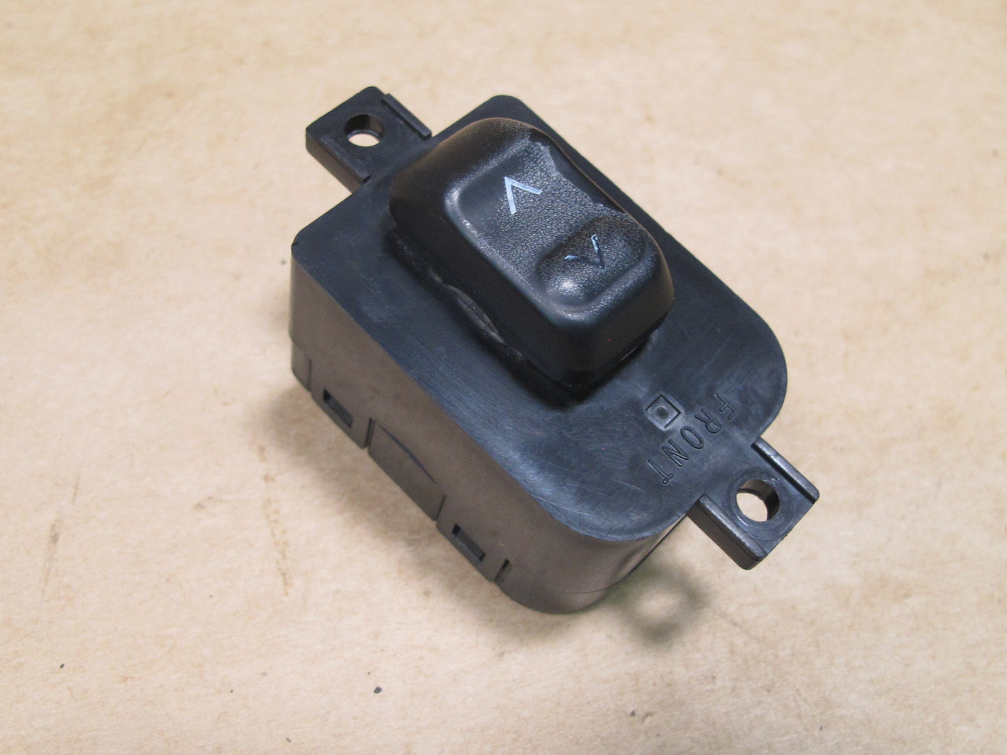 90-96 NISSAN Z32 300ZX RIGHT DOOR POWER WINDOW SWITCH OEM