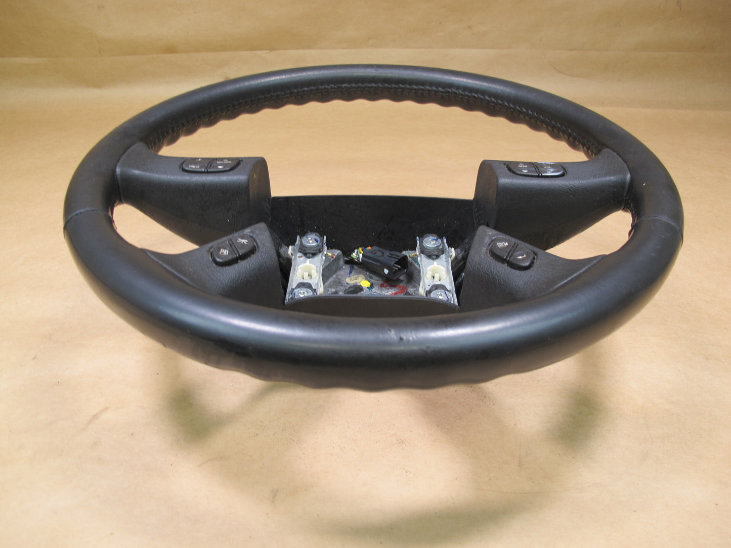 2003-2007 HUMMER H2 MULTI FUNCTION STEERING WHEEL W/ CONTROL SWITCH BLACK