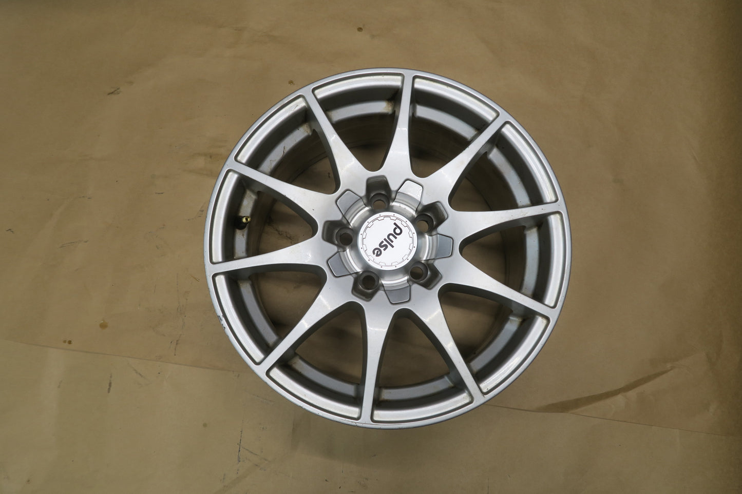 PULSE R15 15" ALLOY WHEEL RIM 15x7J ET40