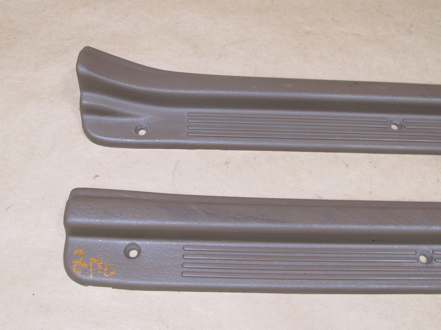 90-96 NISSAN Z32 300ZX COUPE SET OF 2 DOOR SCUFF PLATE SILL TRIM COVER OEM