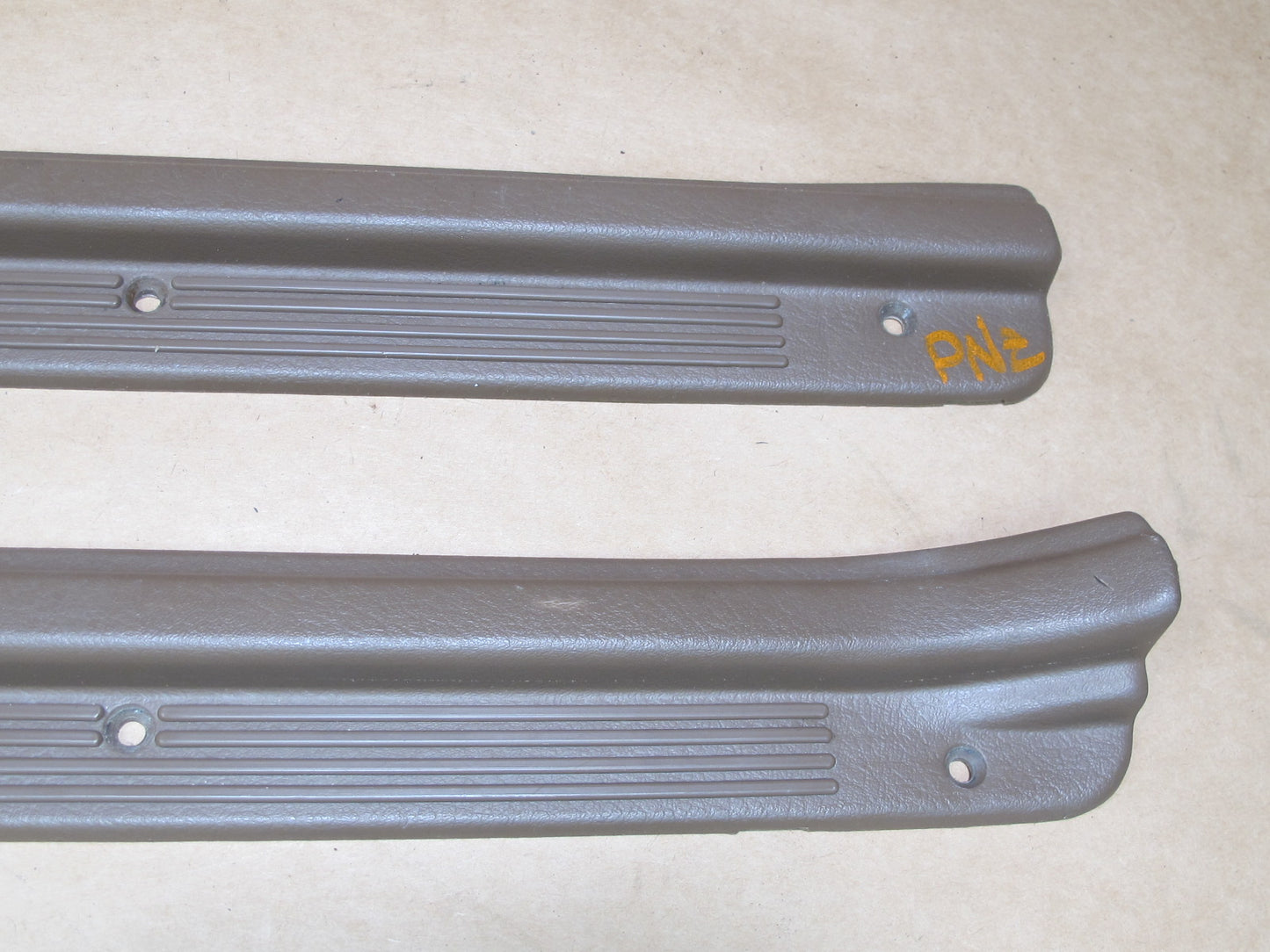 90-96 NISSAN Z32 300ZX COUPE SET OF 2 DOOR SCUFF PLATE SILL TRIM COVER OEM