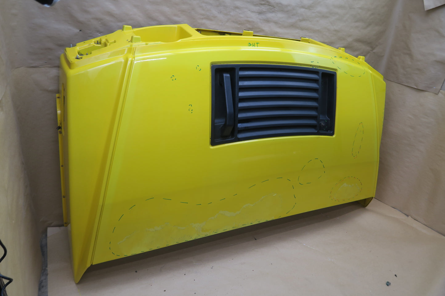 2003-2007 HUMMER H2 FRONT HOOD BONNET COVER PANEL SHELL YELLOW