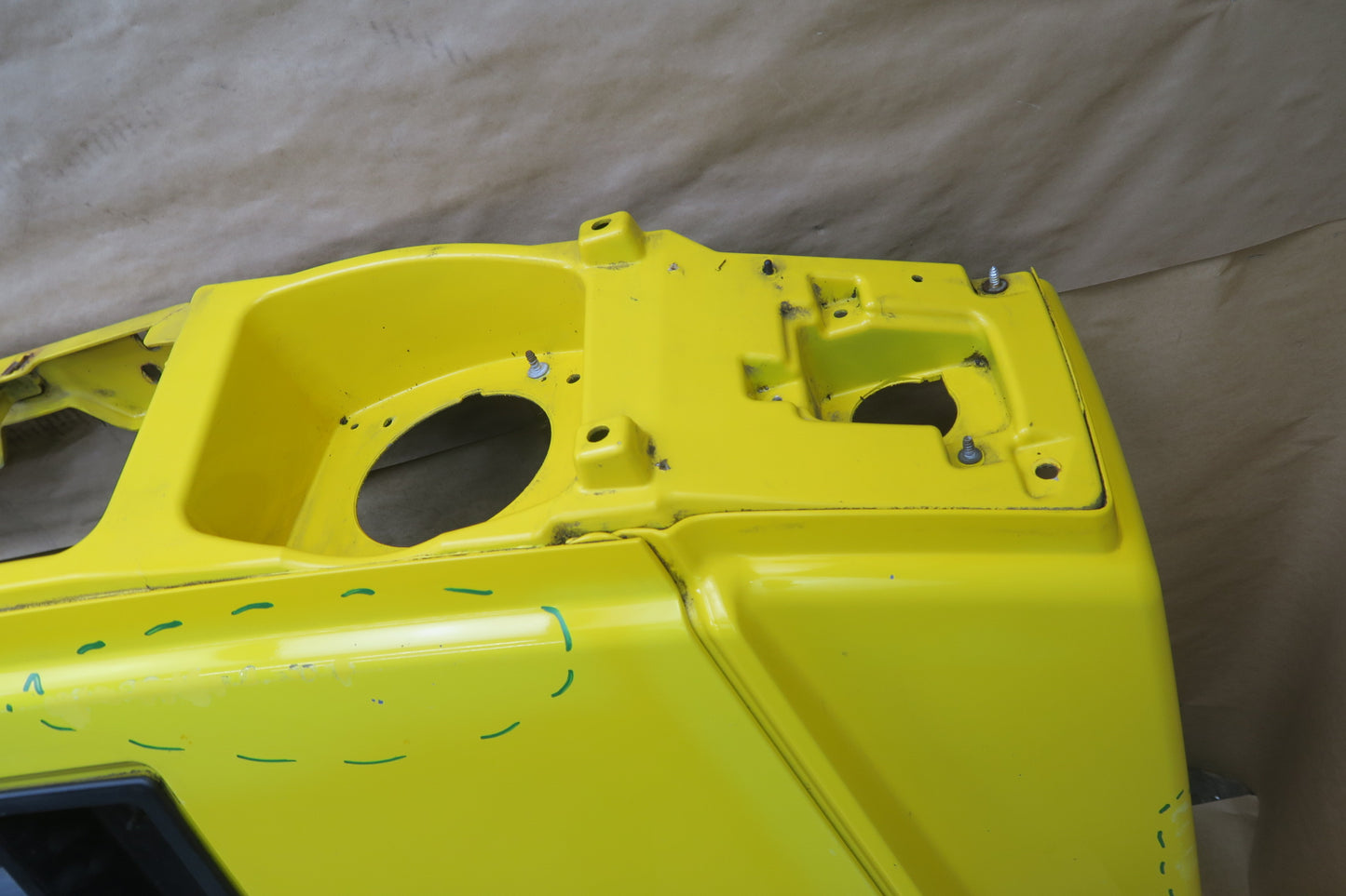 2003-2007 HUMMER H2 FRONT HOOD BONNET COVER PANEL SHELL YELLOW