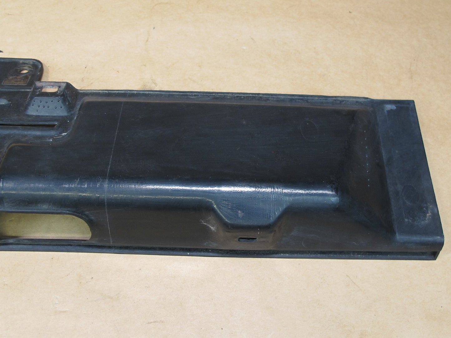 85-93 VOLKSWAGEN VW GOLF MK1 CABRIOLET REAR TRUNK LID LICENSE PLATE PANEL OEM