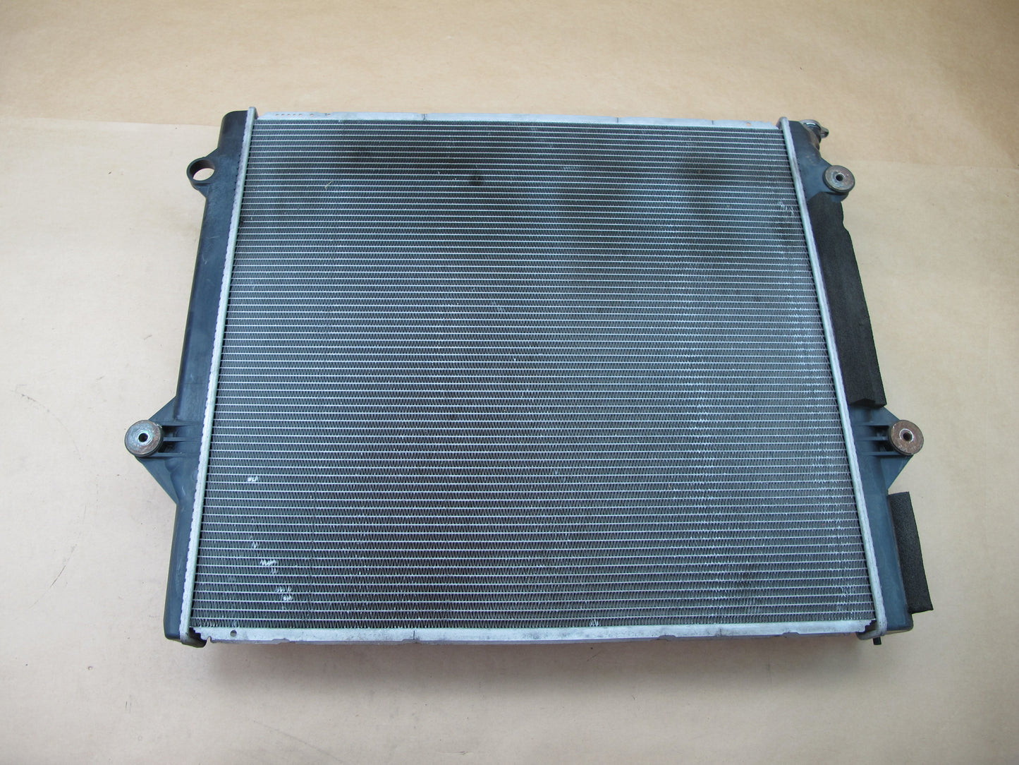 2003-2009 LEXUS UZJ120L GX470 ENGINE RADIATOR 422173-9793