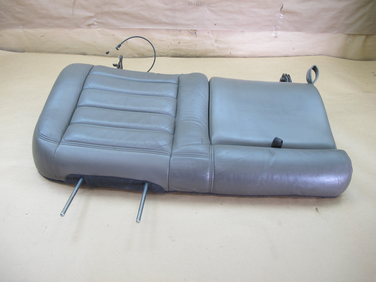 2003-2007 HUMMER H2 REAR LEFT DRIVER SIDE SEAT UPPER CUSHION LEATHER