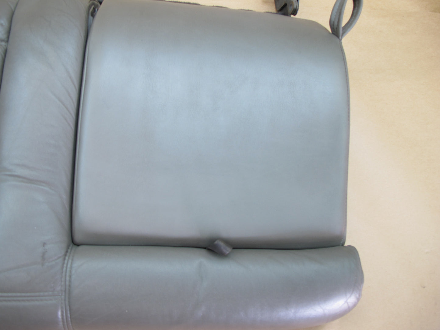 2003-2007 HUMMER H2 REAR LEFT DRIVER SIDE SEAT UPPER CUSHION LEATHER