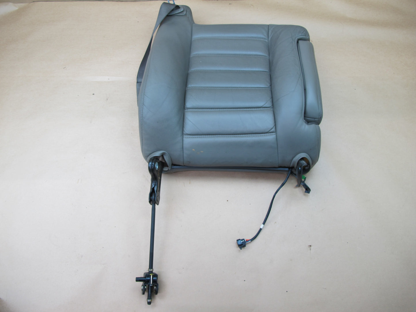 2003-2007 HUMMER H2 FRONT RIGHT PASSENGER SIDE SEAT UPPER CUSHION LEATHER