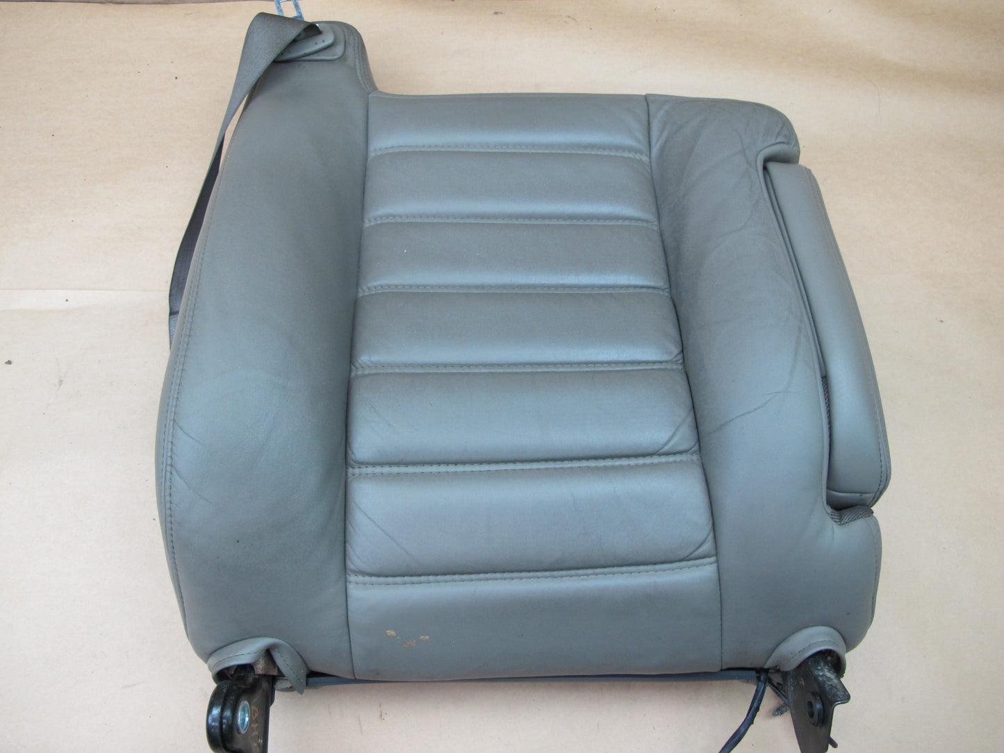 2003-2007 HUMMER H2 FRONT RIGHT PASSENGER SIDE SEAT UPPER CUSHION LEATHER