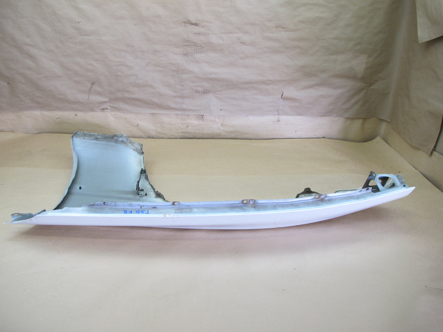 86-92 TOYOTA SUPRA MK3 FRONT RIGHT FENDER SHELL COVER PANEL WHITE OEM