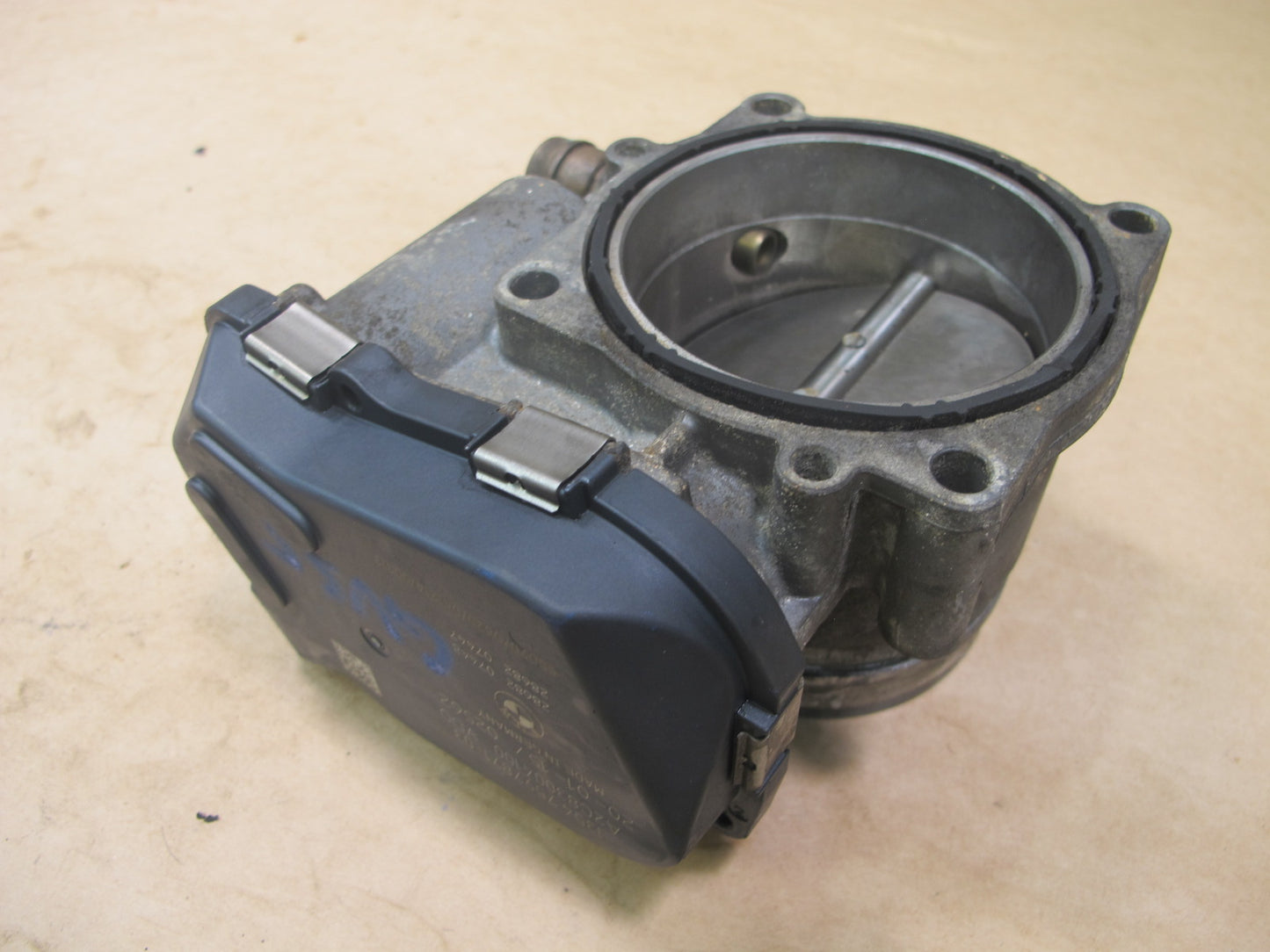 10-15 BMW E90 E91 F30 F31 F32 3.0L N55 ENGINE MOTOR THROTTLE BODY 7582926