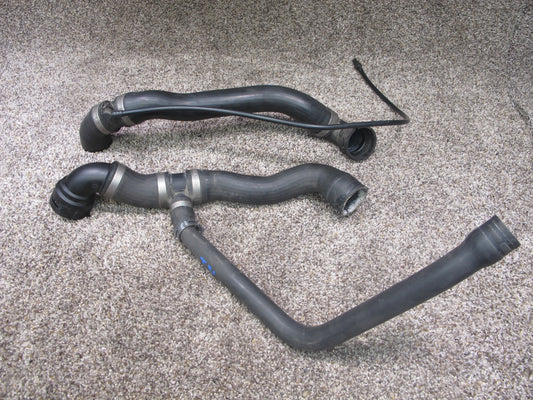 03-06 MERCEDES R230 SL-CLASS SET OF 2 ENGINE RADIATOR HOSE PIPE LINE OEM