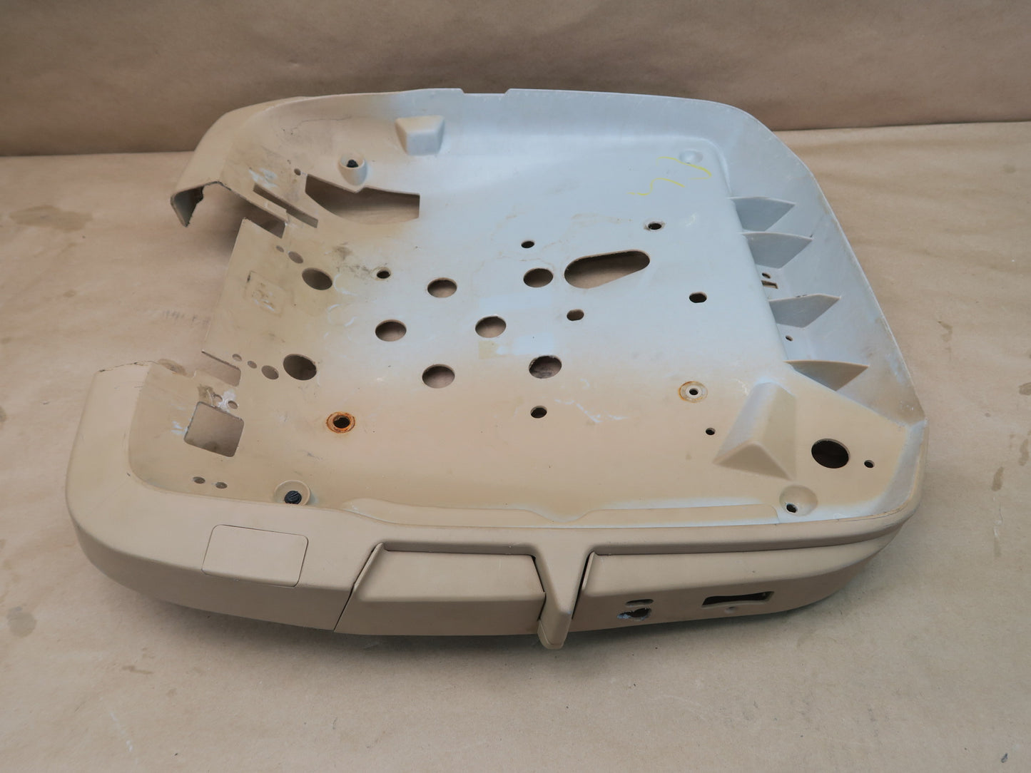 96-99 BMW E63 3-SERIES FRONT RIGHT SEAT LOWER CUSHION PAN TRAY 8166184 OEM