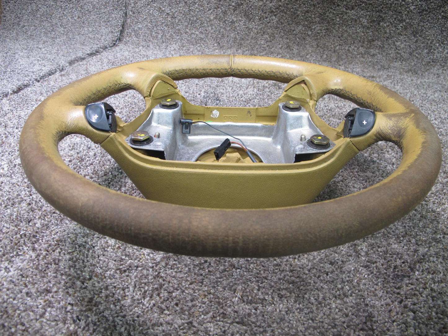 1999-2005 PORSCHE 911 CARRERA 996 4 SPOKE MULTIFUNCTIONAL STEERING BEIGE