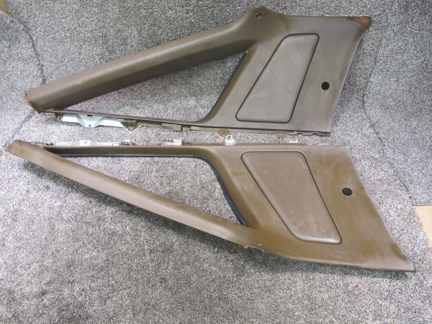 86-88 TOYOTA SUPRA MK3 SET OF 2 REAR LEFT & RIGHT PILLAR TRIM COVER PANEL OEM